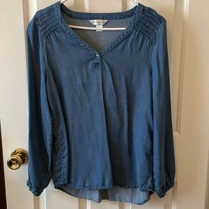 Christopher & Banks Lyocell denim v neck blouse in like new condition small